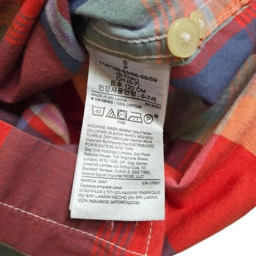 Gap kids orange and blue plaid short sleeve button down shirt small (6-7)